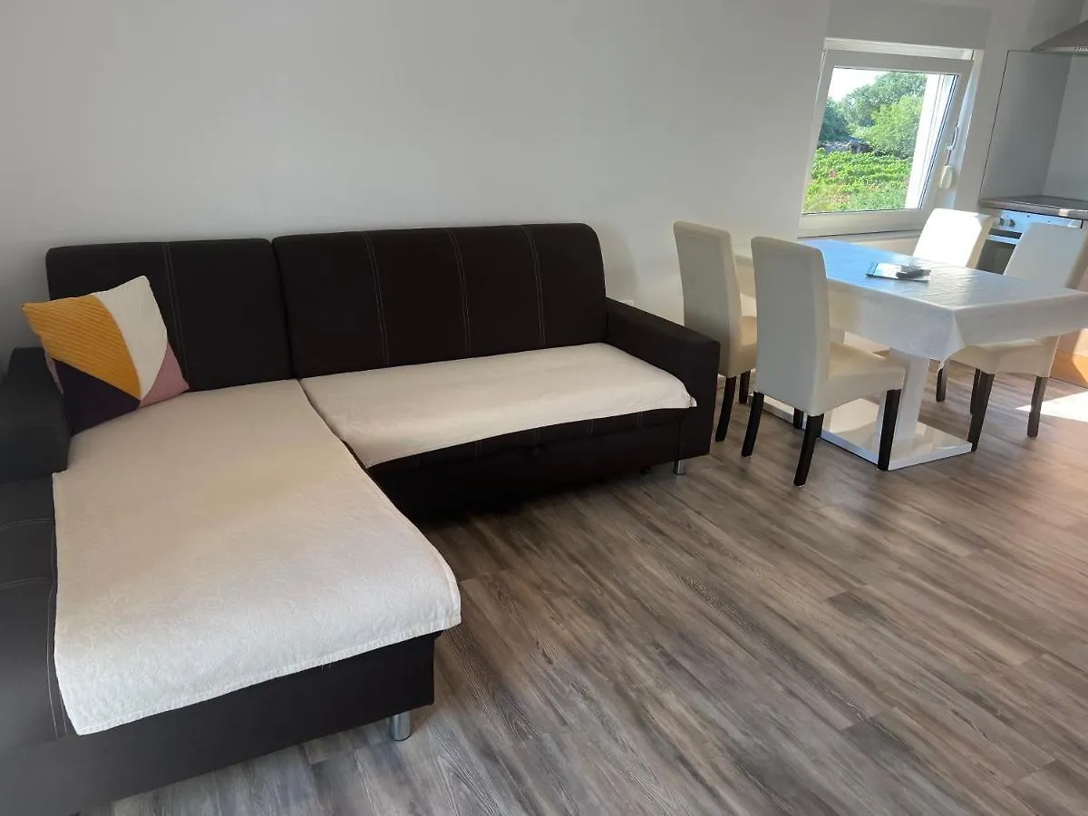 Apartments Ban Galižana Kroatien